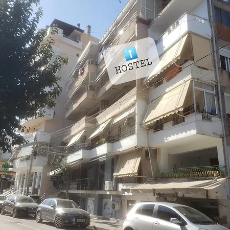 Mona's Hostel