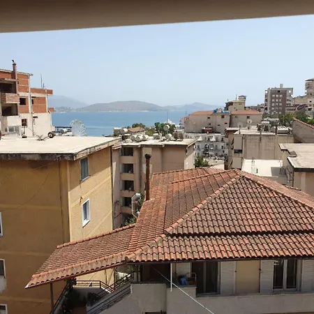 Mona's Hostel Sarande